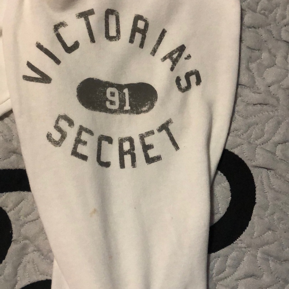 Sweatpants - Picture 2 of 7